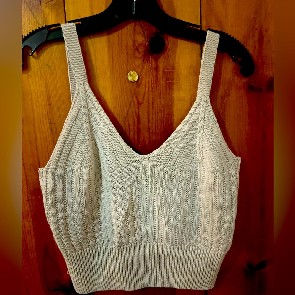 Knit crop top excellent condition
